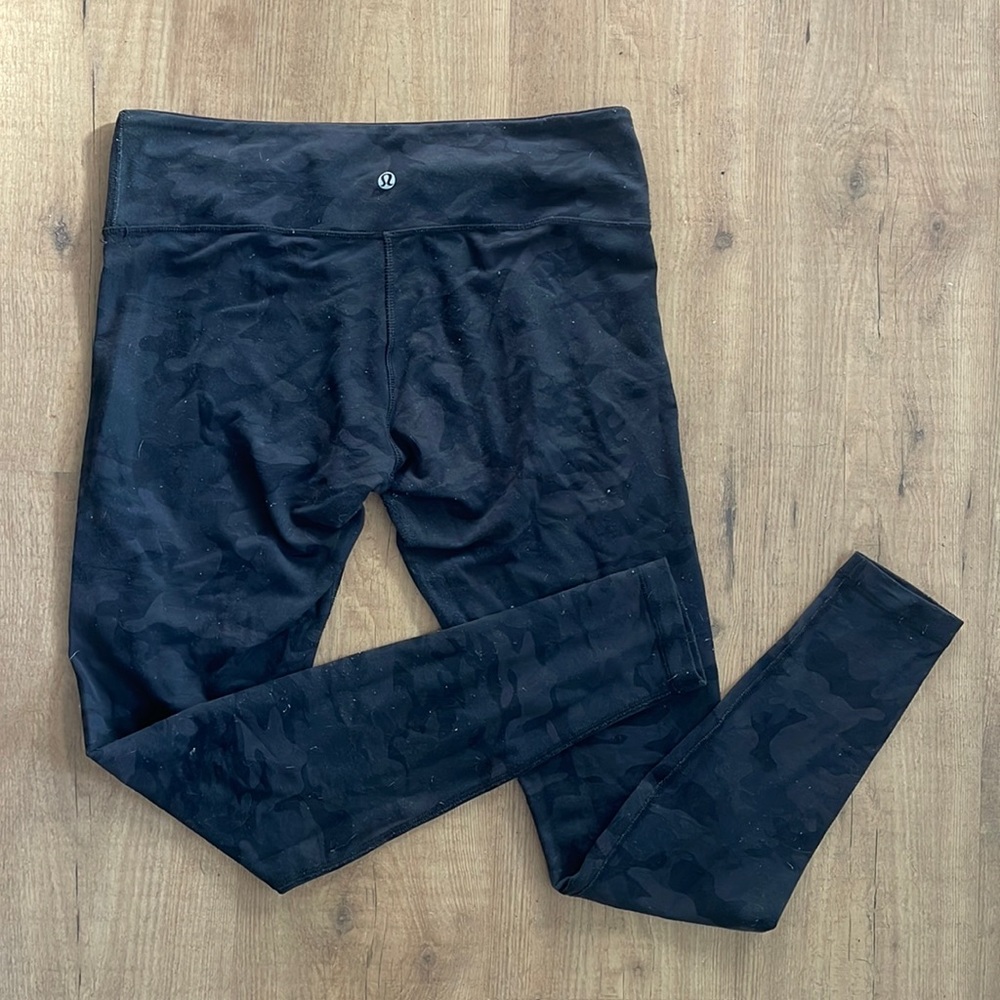 Camo Lululemon leggings
